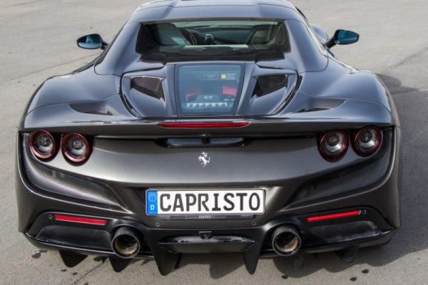 Ferrari F8 Spider – Carbon and Glass Bonnet