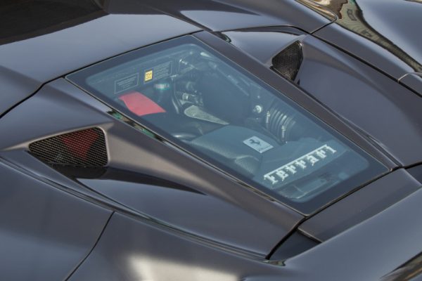 Ferrari F8 Spider – Carbon and Glass Bonnet
