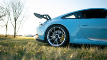 Load image into Gallery viewer, Porsche 992 GT3 High Downforce Rear Wing